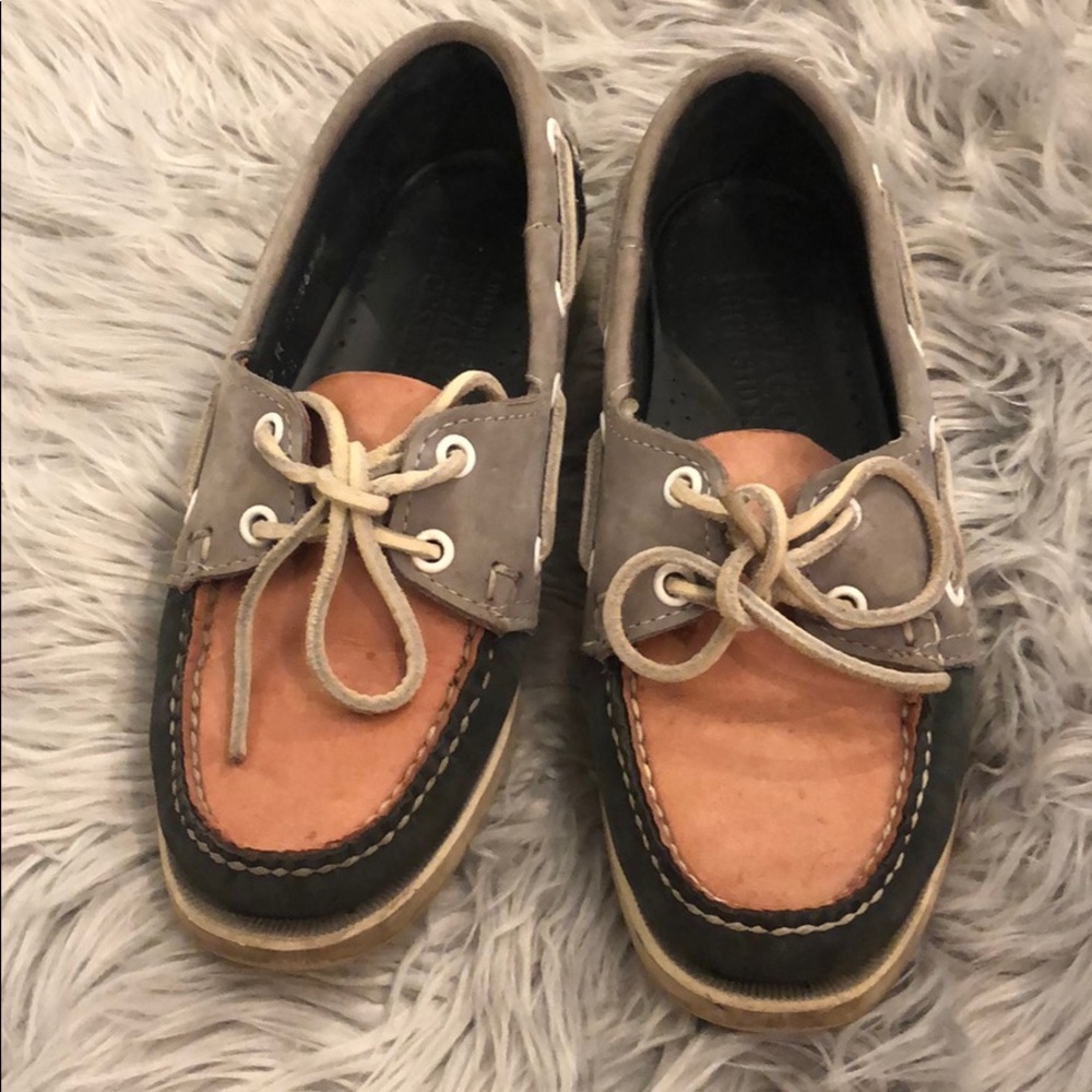 Authentic Sebago Docksides - Picture 4 of 8